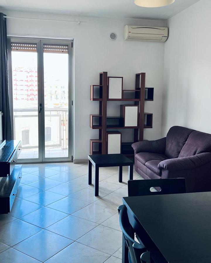 Apartment Capruzzi Бари Екстериор снимка
