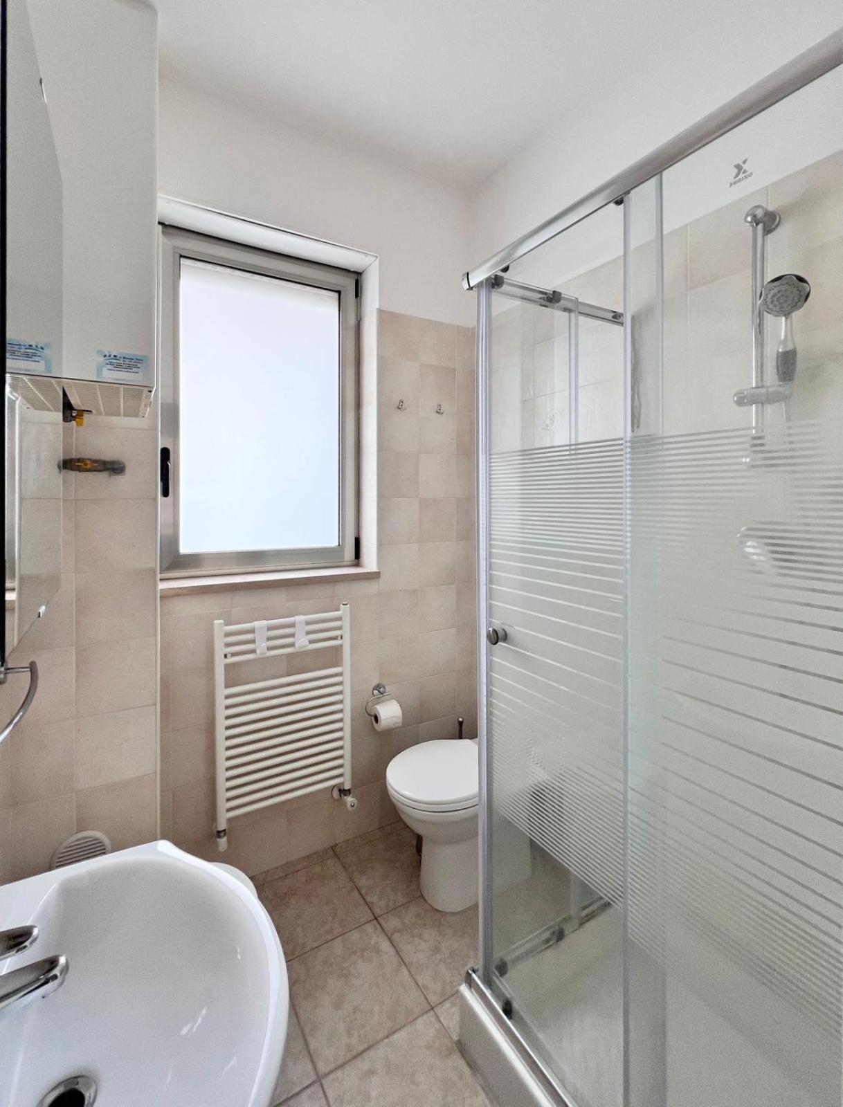 Apartment Capruzzi Бари Екстериор снимка