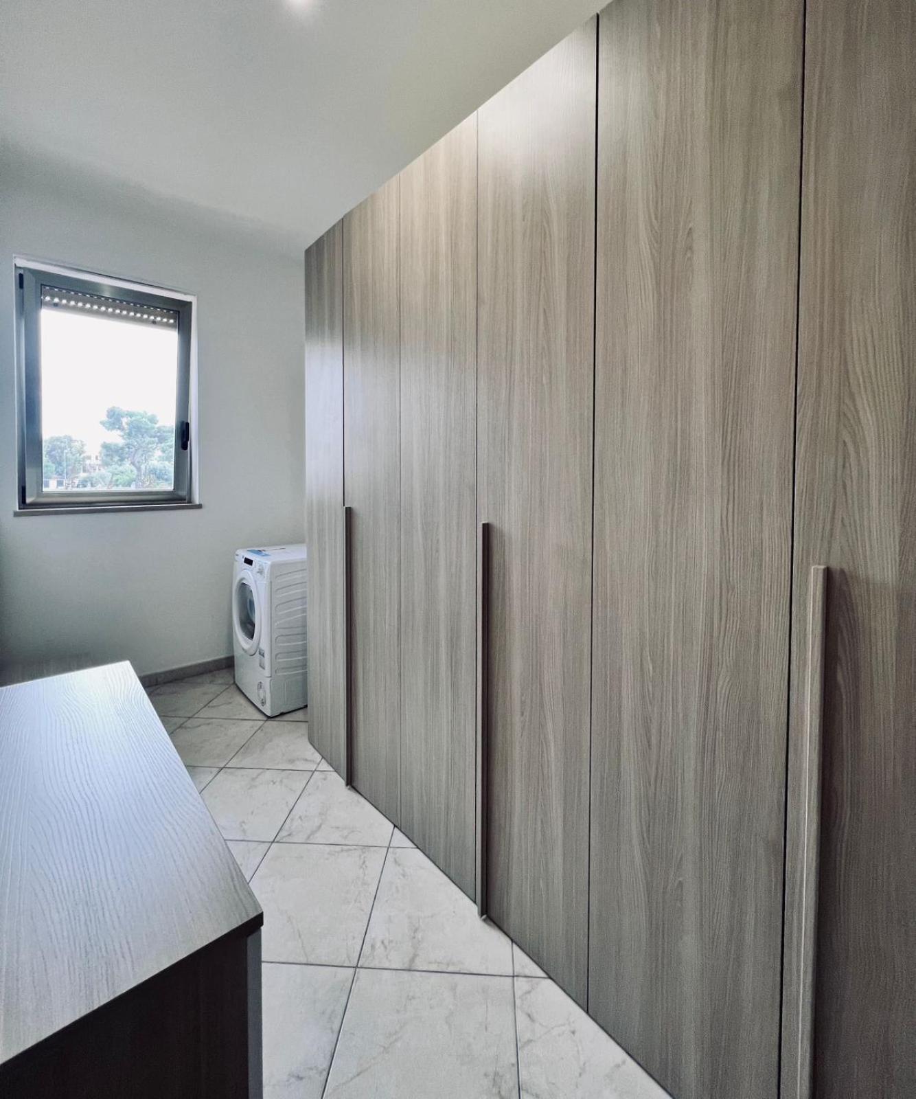 Apartment Capruzzi Бари Екстериор снимка